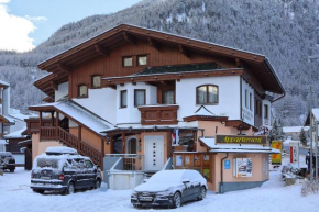 Отель Haus Veronika, Зёльден